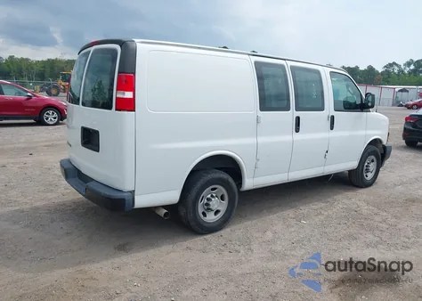 2019 Chevrolet Express 2500 Work Van from USA, damaged, VIN 1GCWGAFP5K1365688